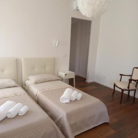 Roselyn Apartment Верона Екстериор снимка