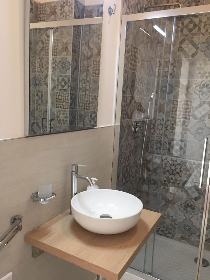 Roselyn Apartment Верона Екстериор снимка